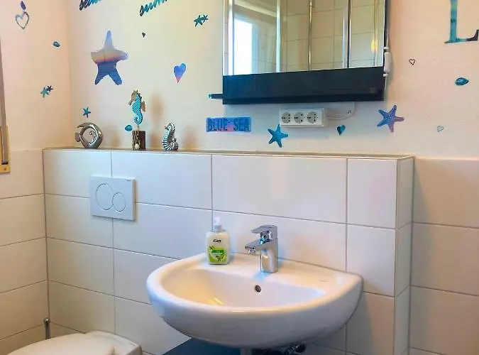 Ferienwohnung Fischach شقة *